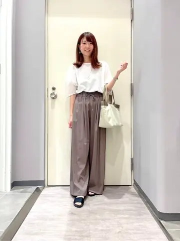 ANY 金井 コーディネート画像