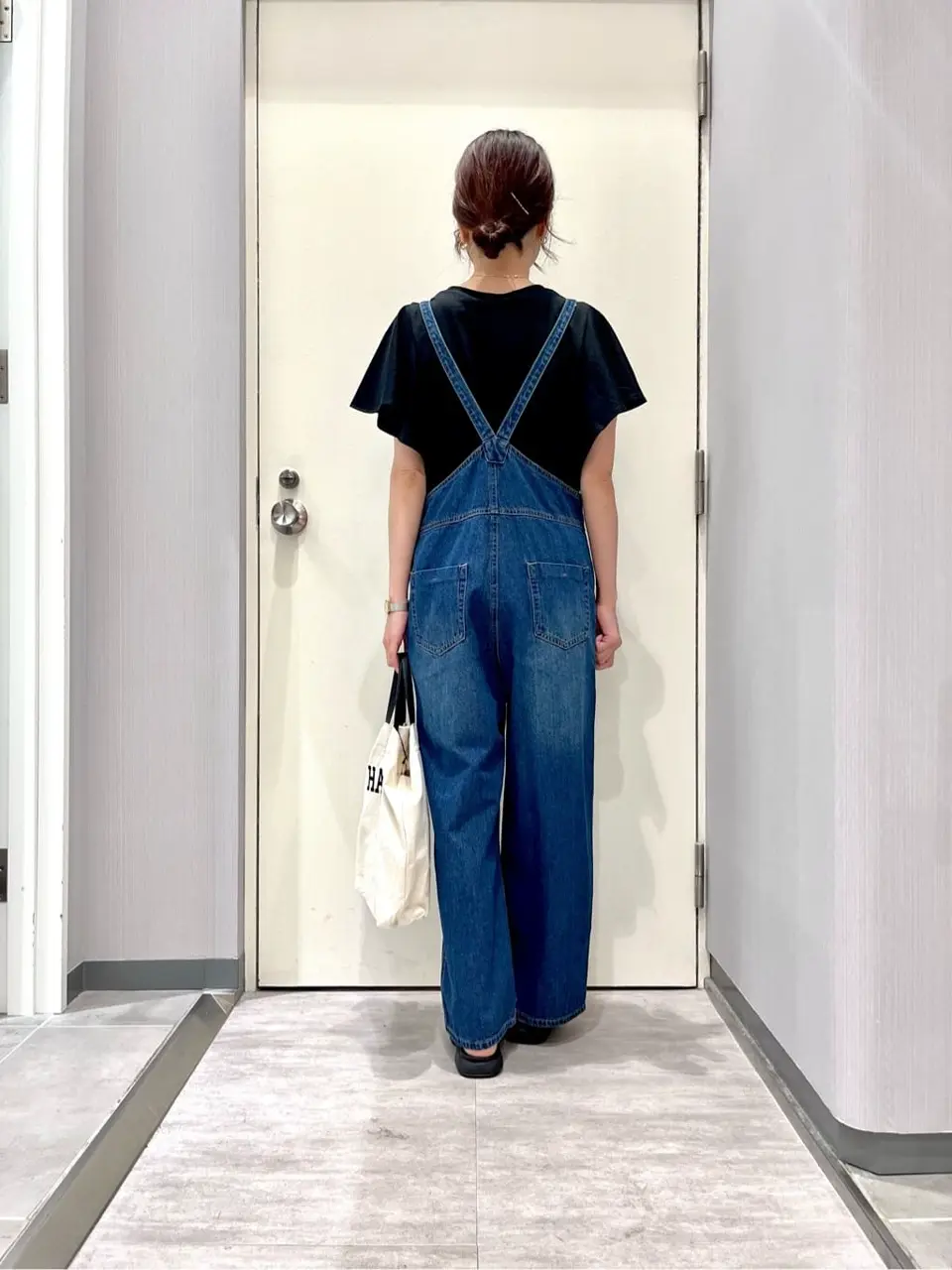 ANY 金井 コーディネート画像