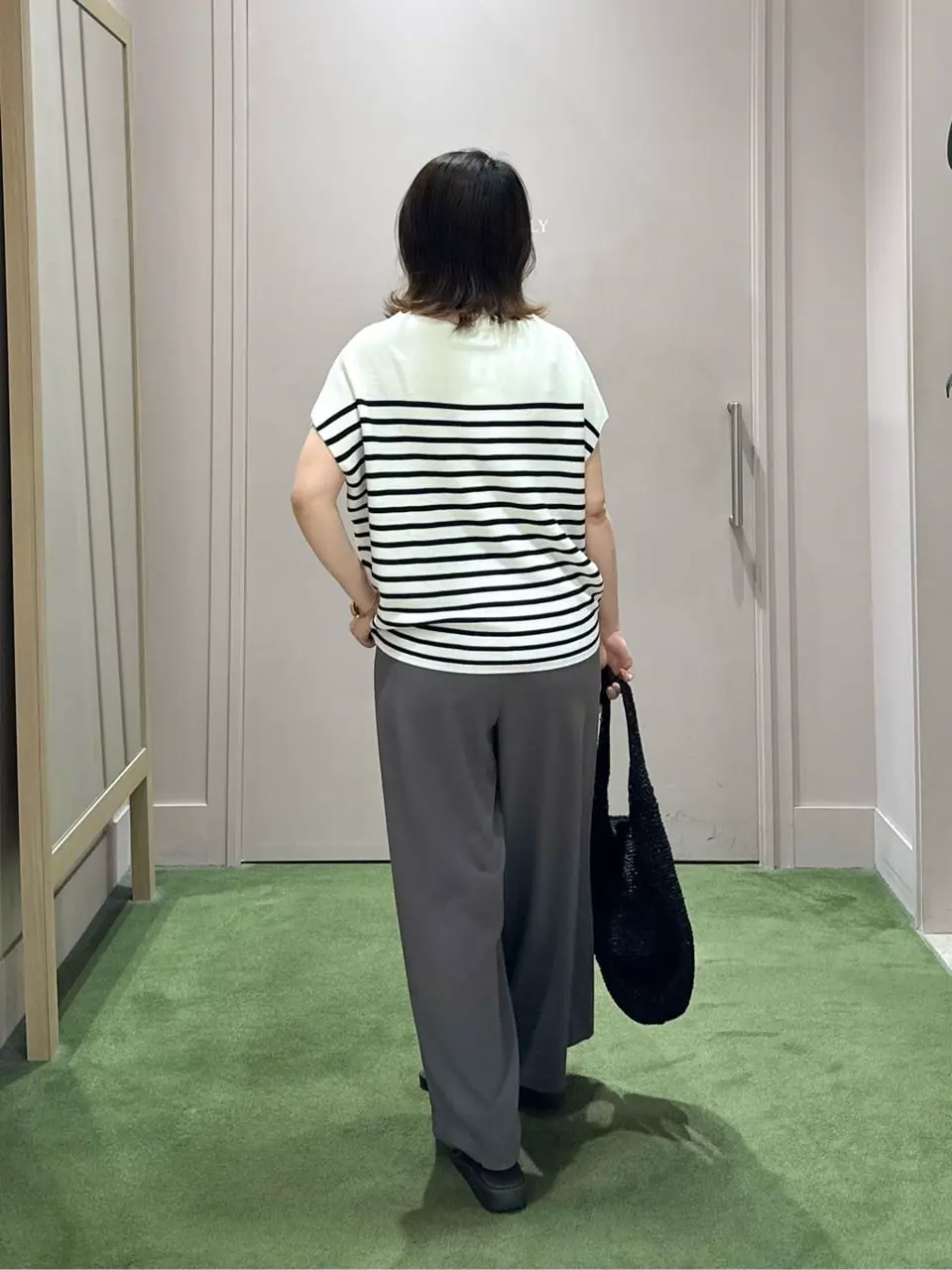 ANY フジコ コーディネート画像