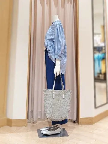 ANY 岩田 コーディネート画像