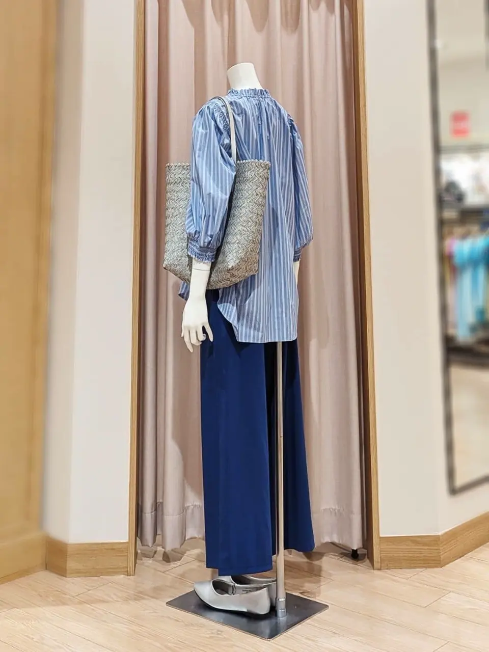 ANY 岩田 コーディネート画像