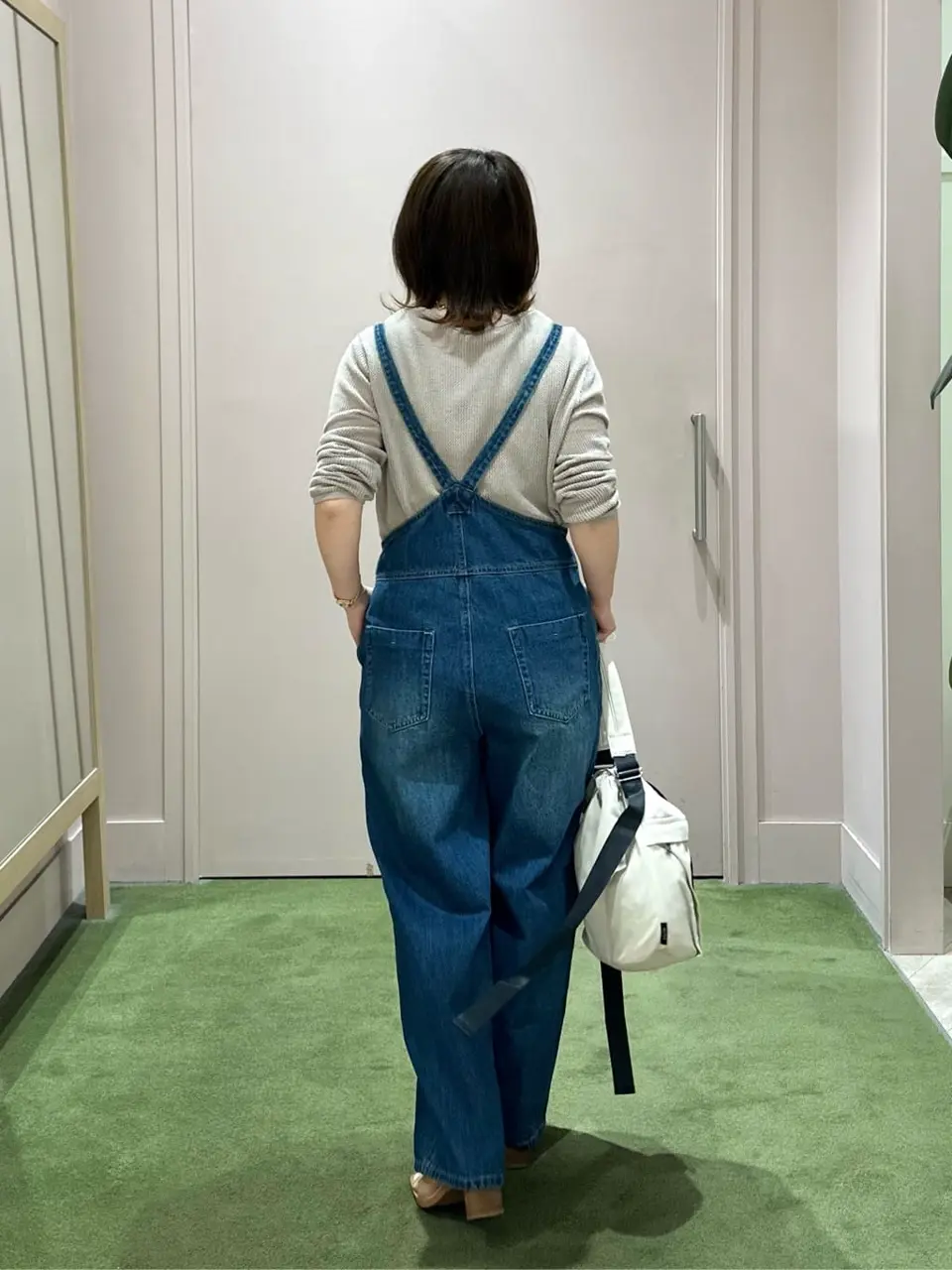 ANY フジコ コーディネート画像