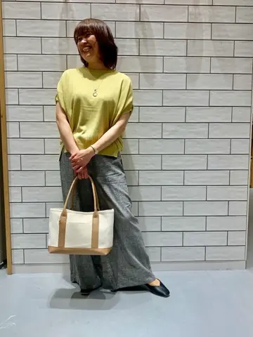 ANY iku コーディネート画像