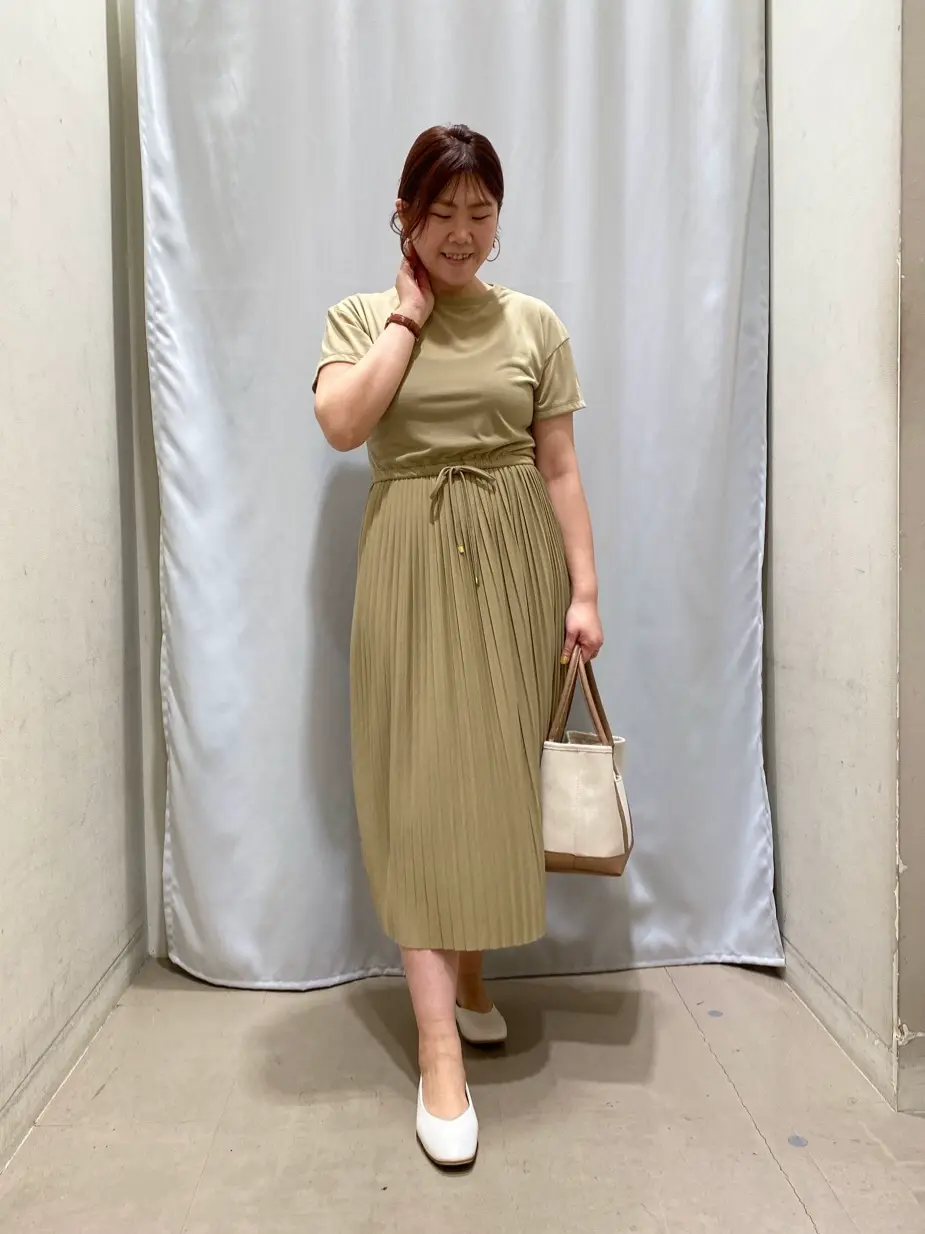 ANY 林 コーディネート画像