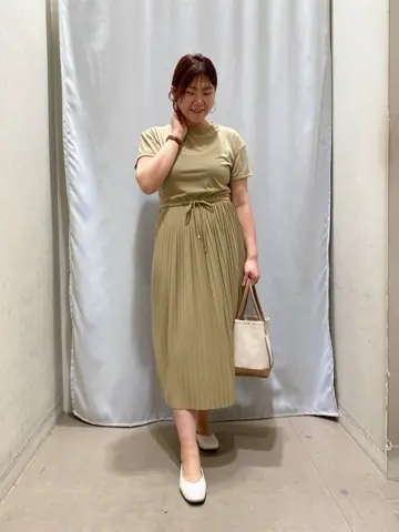 ANY 林 コーディネート画像