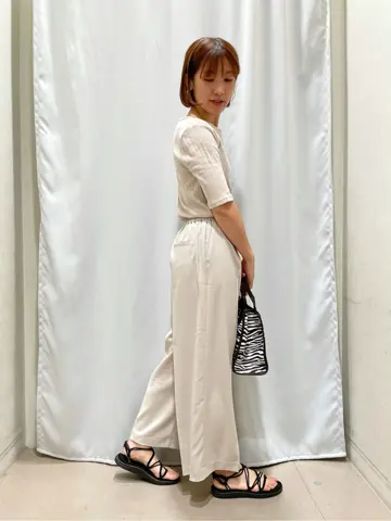 ANY 濱野 コーディネート画像