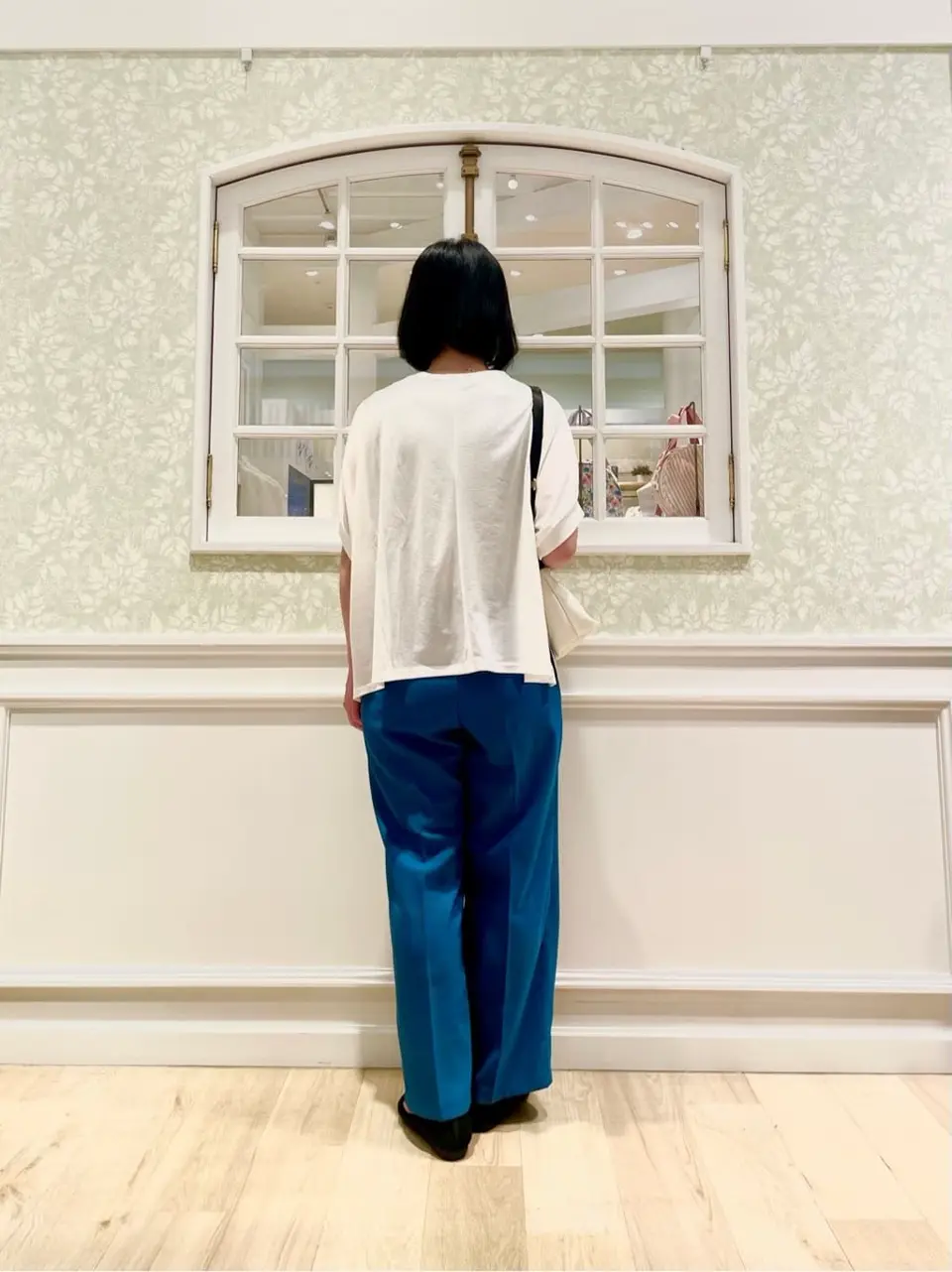 ANY MIKA コーディネート画像