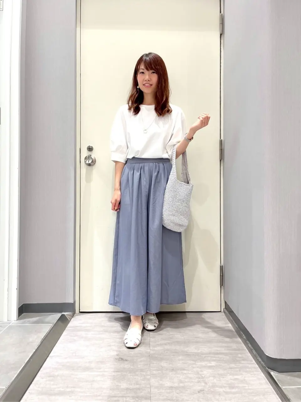 ANY 金井 コーディネート画像