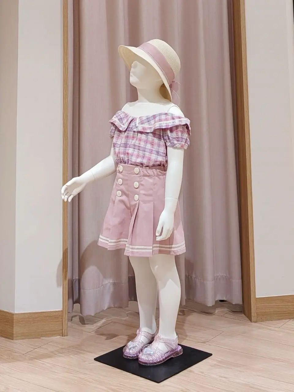 ANY 奥原 コーディネート画像