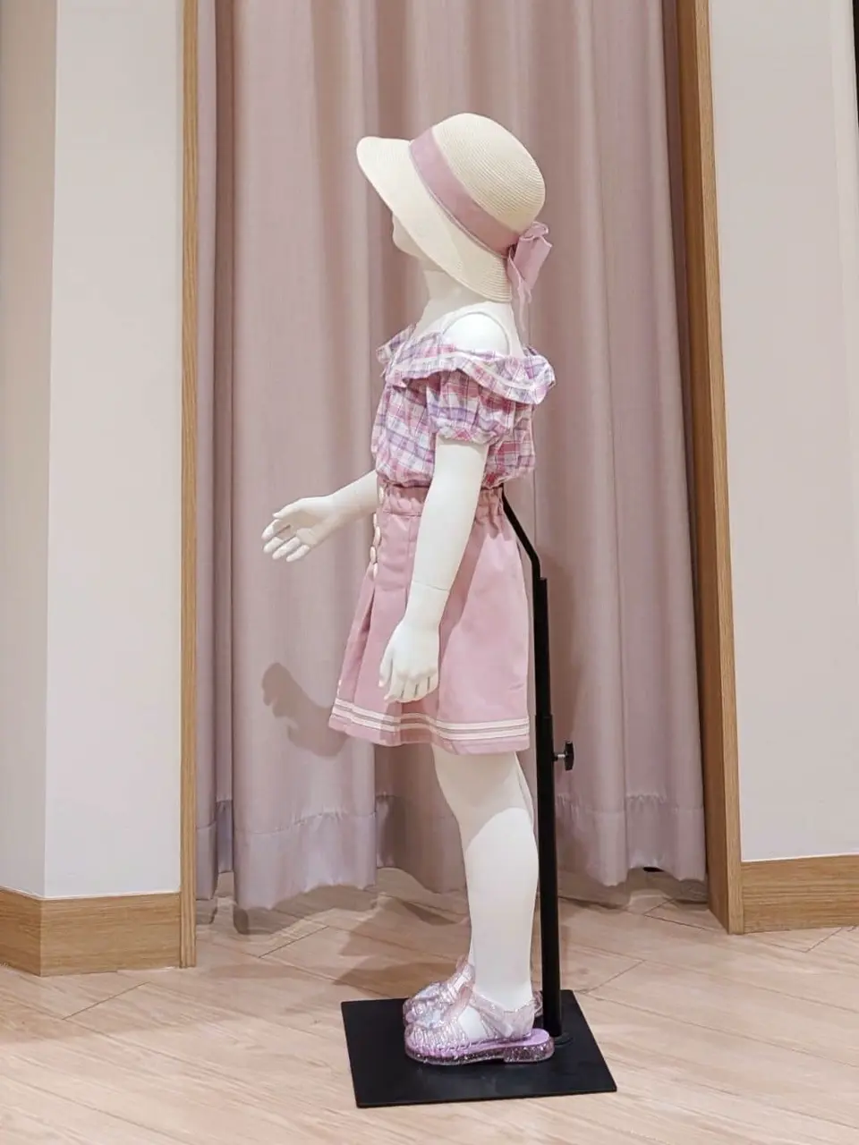 ANY 奥原 コーディネート画像