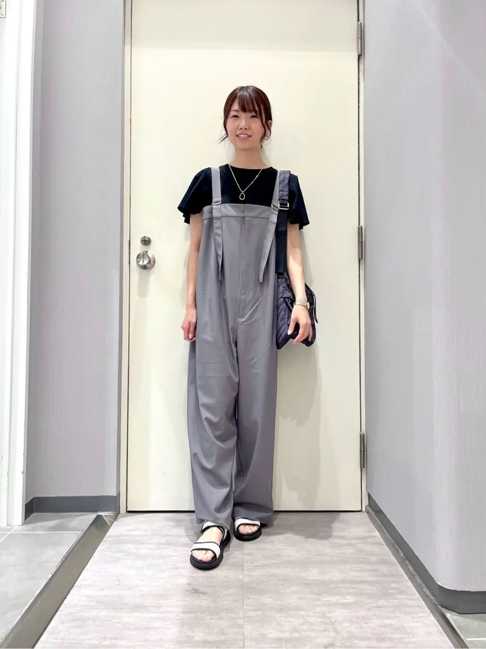 ANY 金井 コーディネート画像