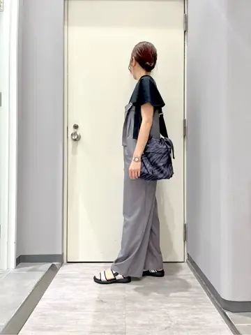 ANY 金井 コーディネート画像