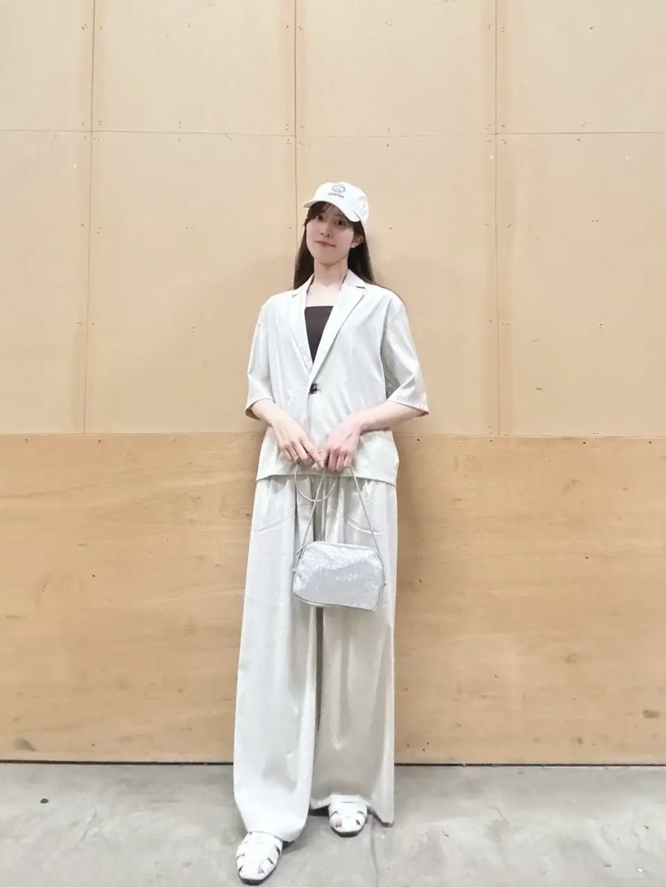 ANY 嶋田 コーディネート画像