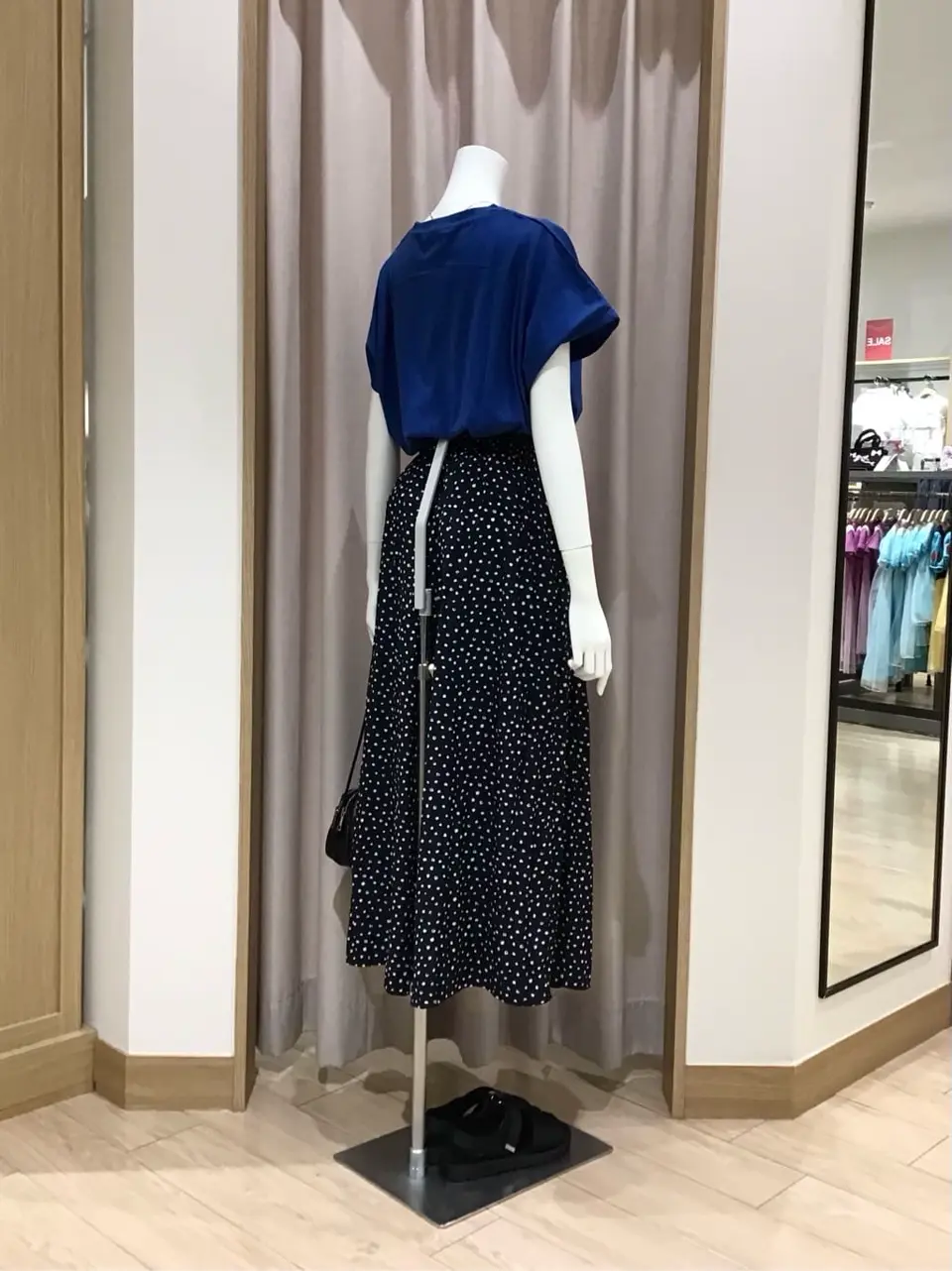 ANY スタッフ コーディネート画像