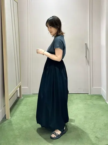 ANY フジコ コーディネート画像