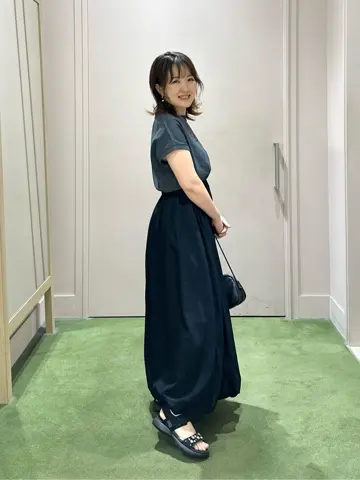 ANY フジコ コーディネート画像