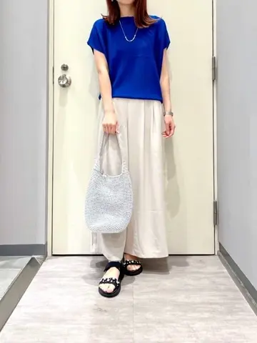 ANY 金井 コーディネート画像