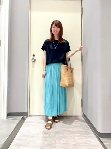 ANY 金井 コーディネート画像