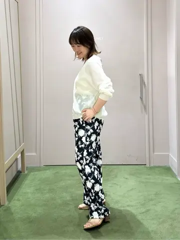 ANY フジコ コーディネート画像