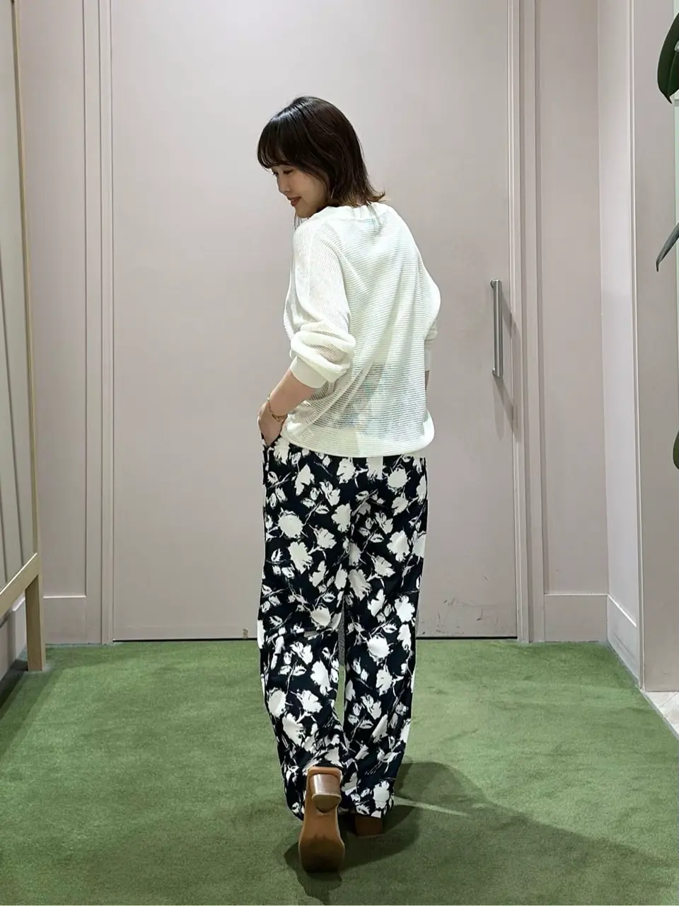 ANY フジコ コーディネート画像