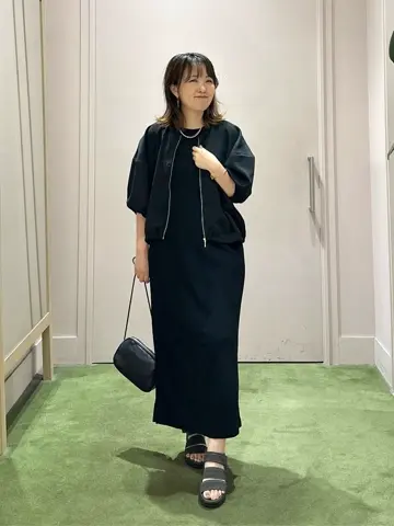 ANY フジコ コーディネート画像