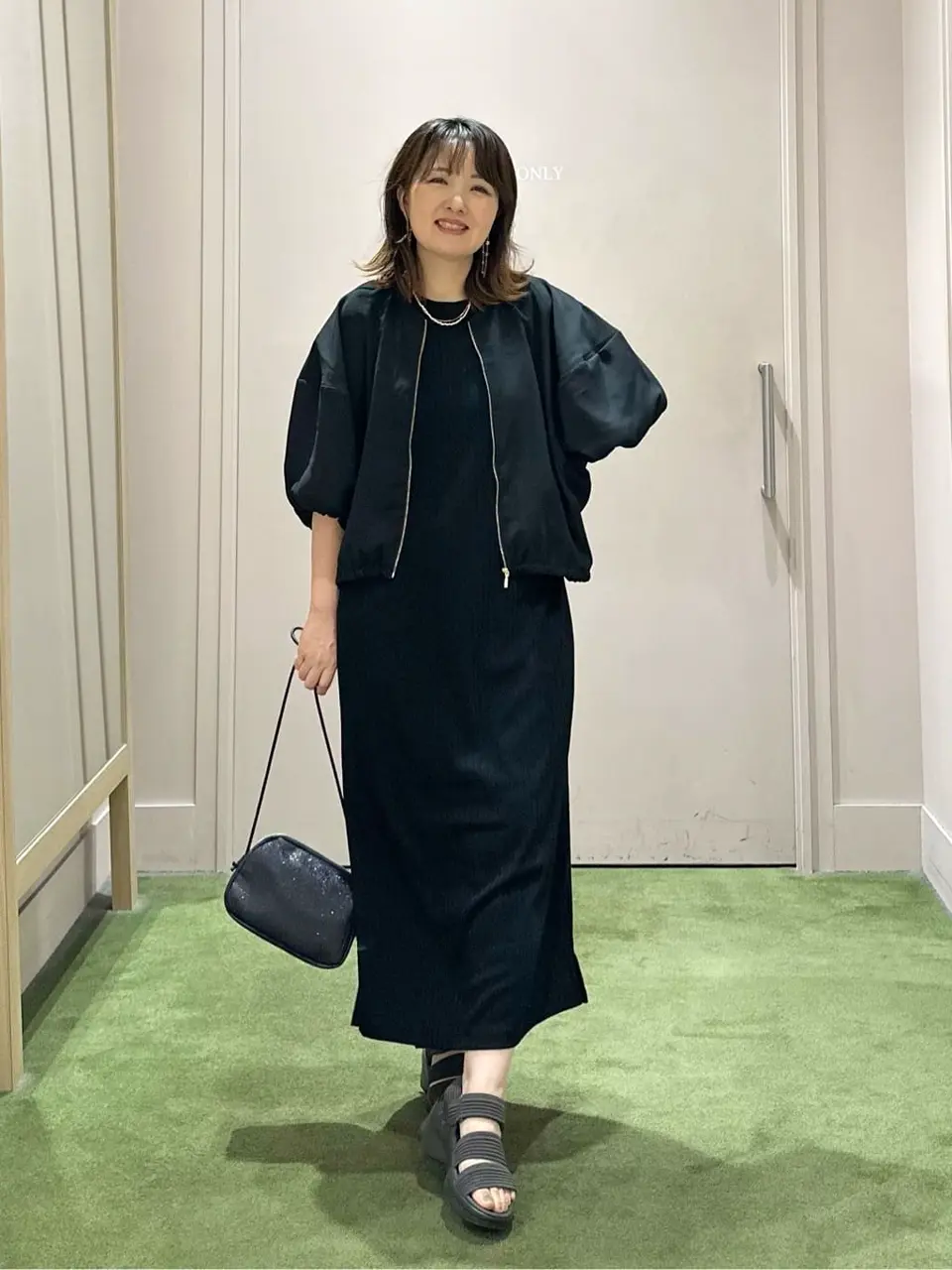 ANY フジコ コーディネート画像