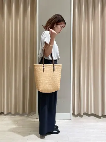 ANY 柄澤 コーディネート画像