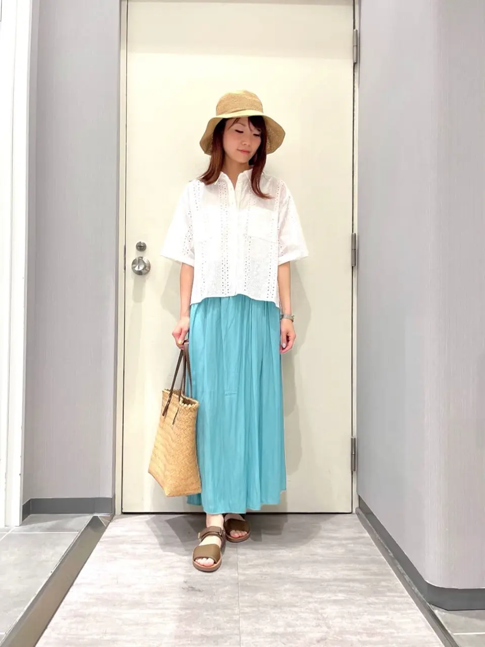 ANY 金井 コーディネート画像