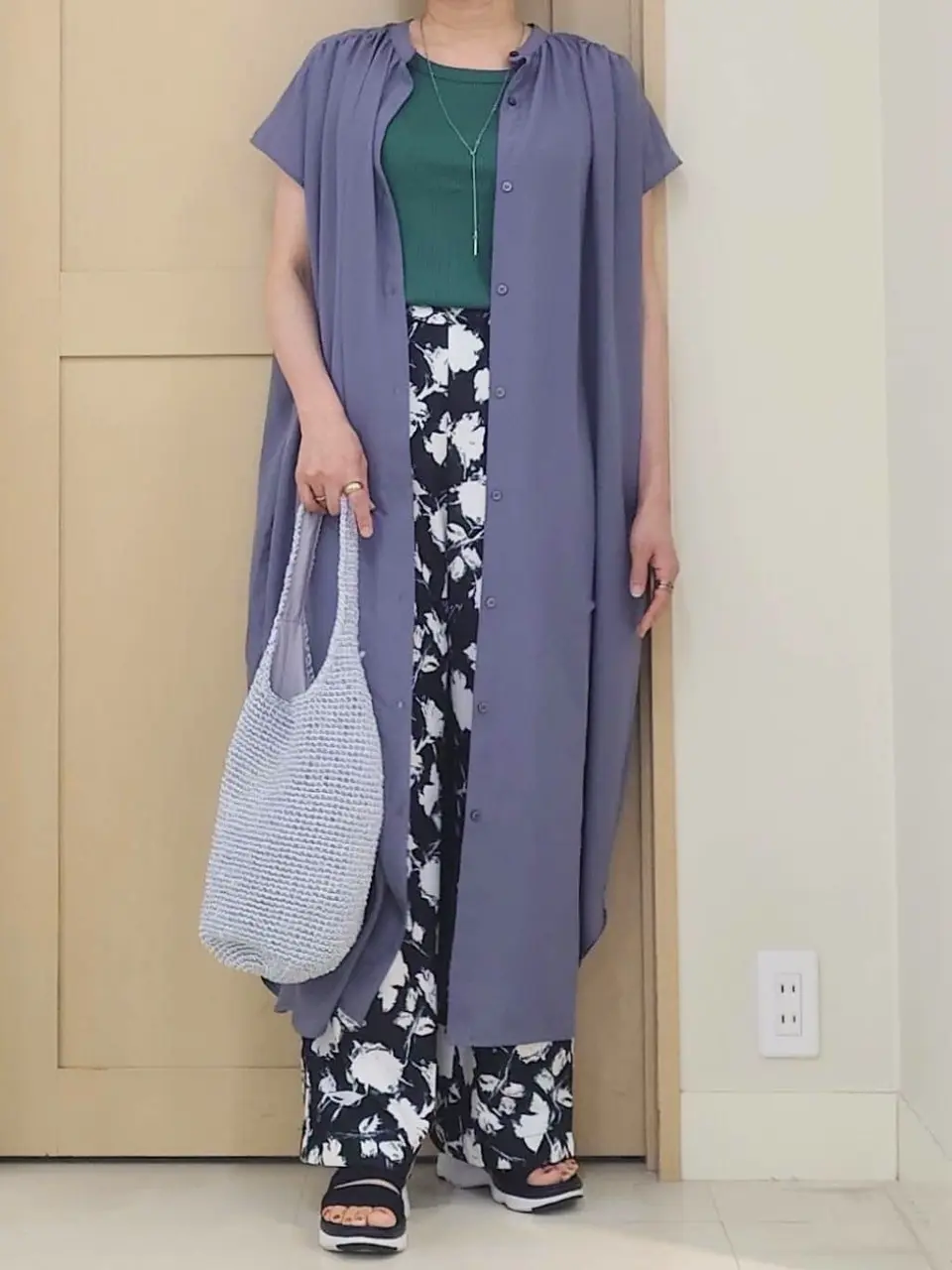 ANY 八坂 コーディネート画像