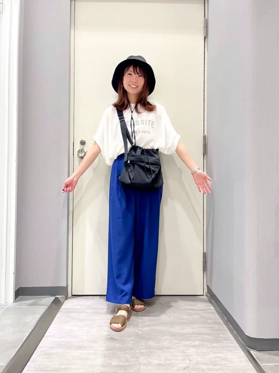 ANY 金井 コーディネート画像