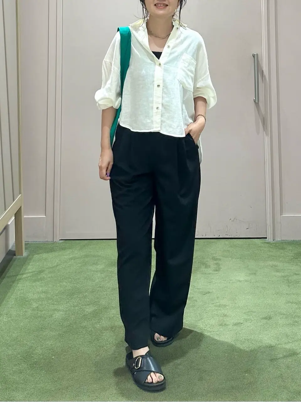 ANY フジコ コーディネート画像