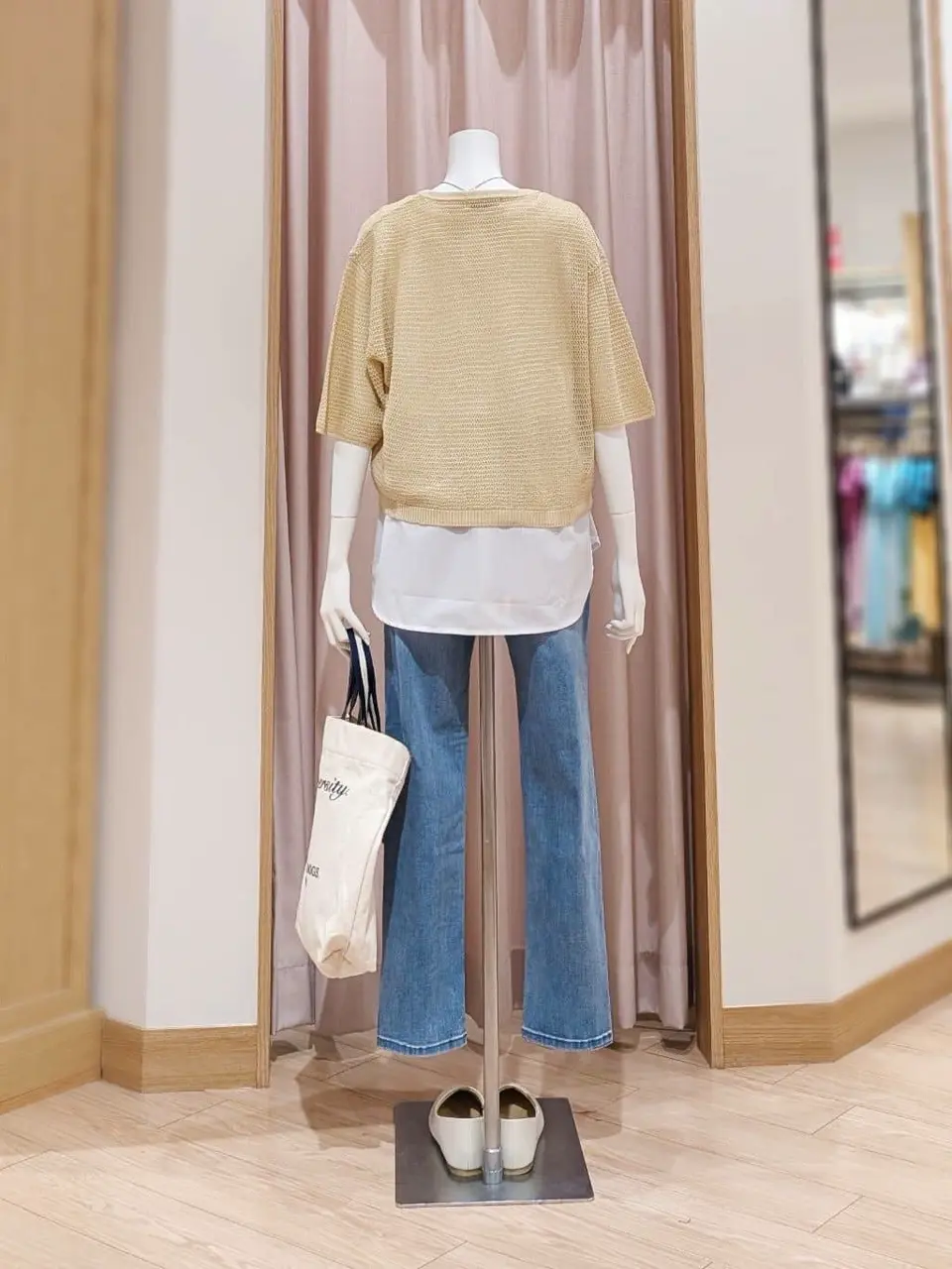 ANY 岩田 コーディネート画像