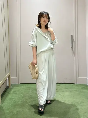 ANY フジコ コーディネート画像