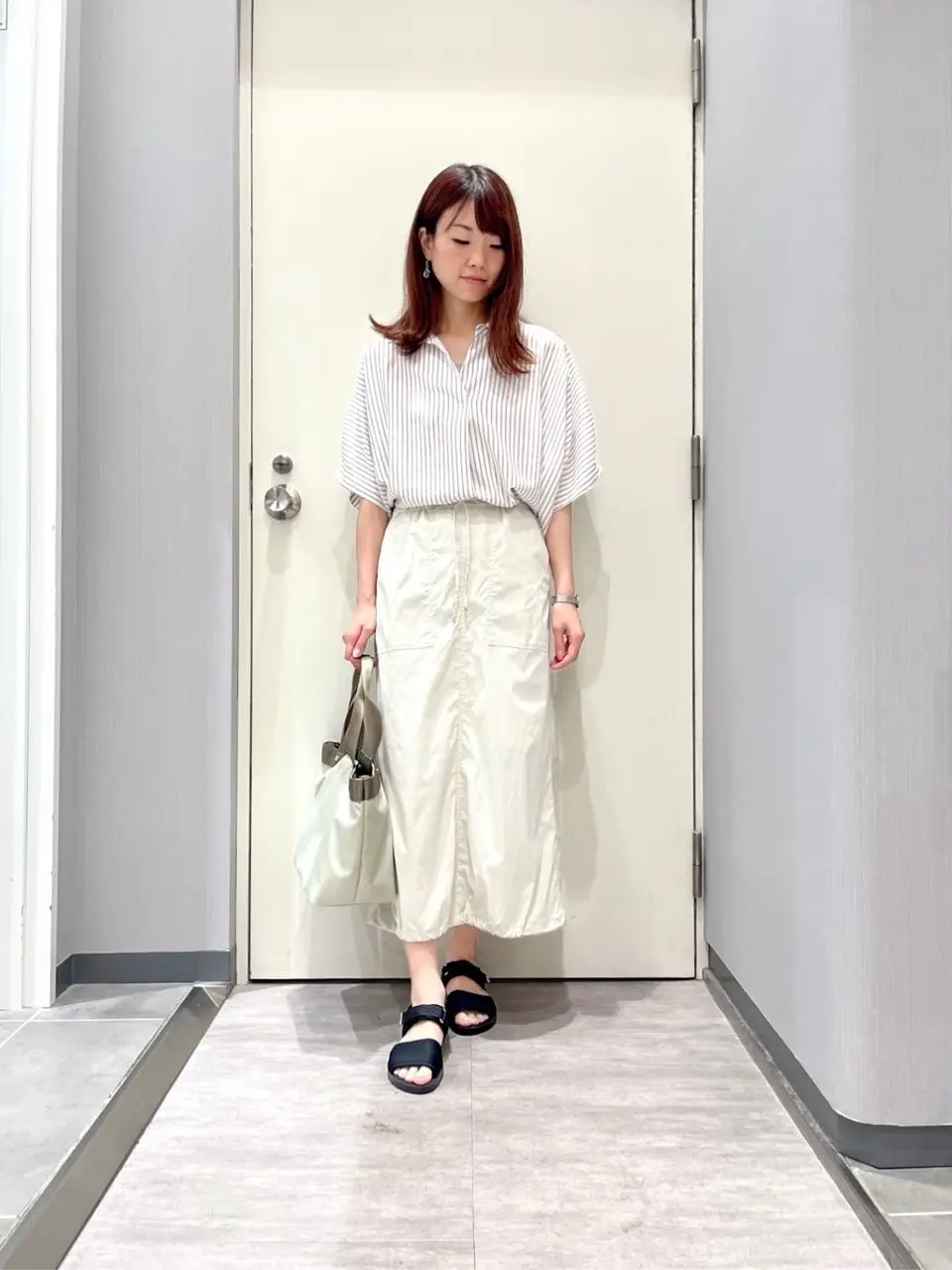 ANY 金井 コーディネート画像