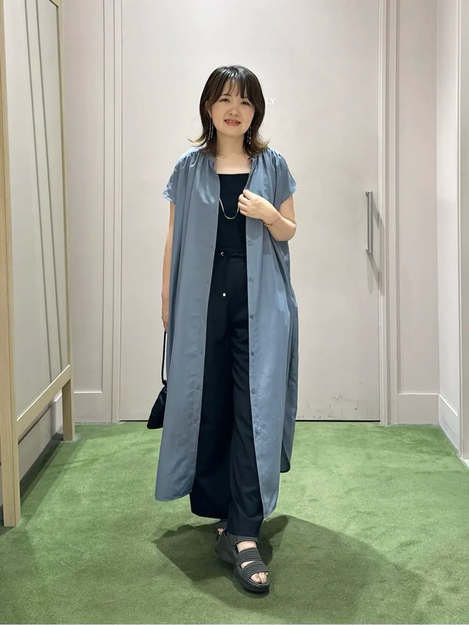 ANY フジコ コーディネート画像