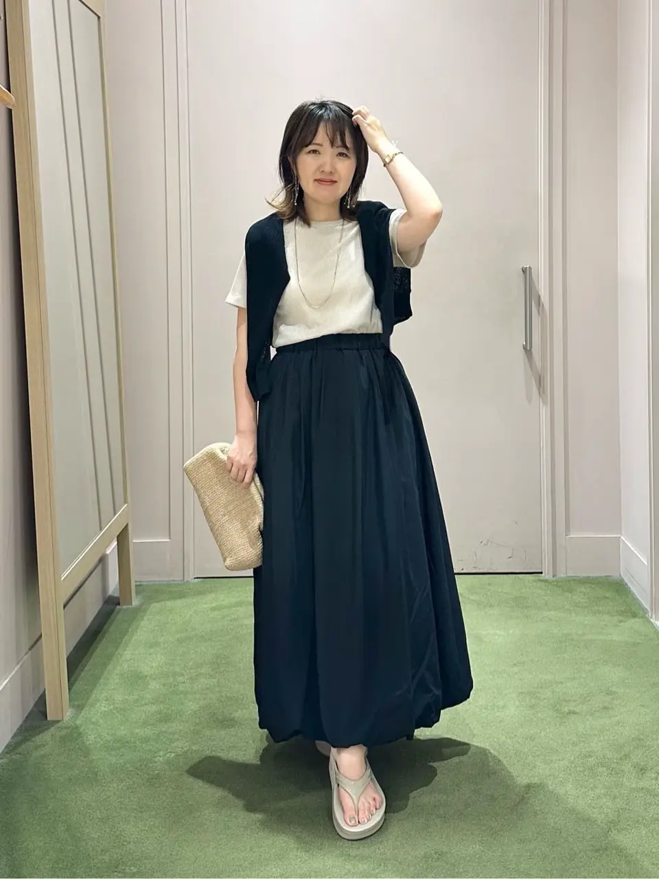 ANY フジコ コーディネート画像