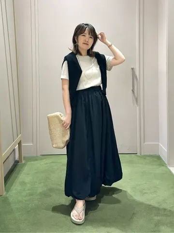 ANY フジコ コーディネート画像