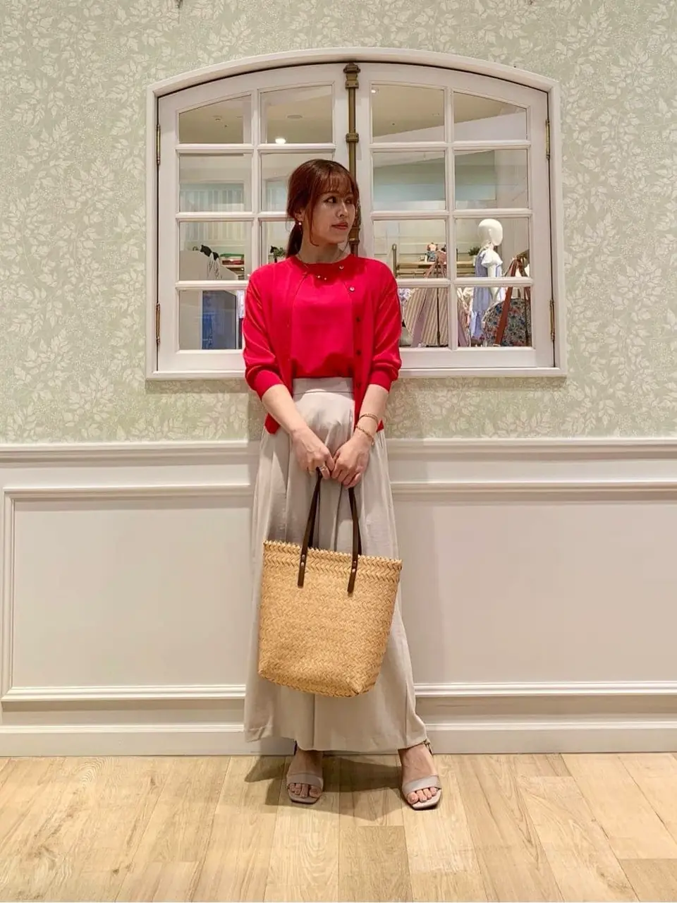 ANY MIHO コーディネート画像