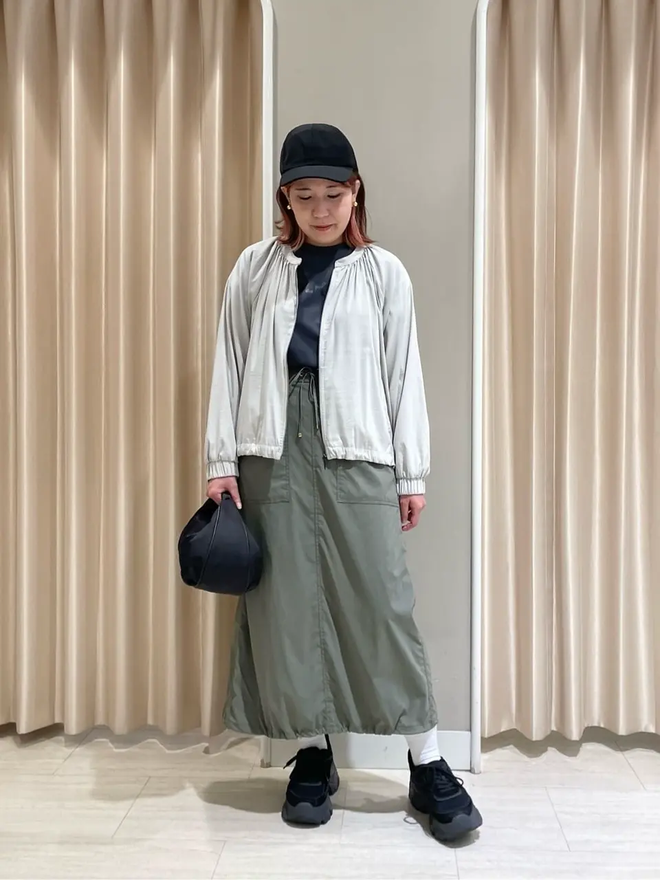 ANY 柄澤 コーディネート画像