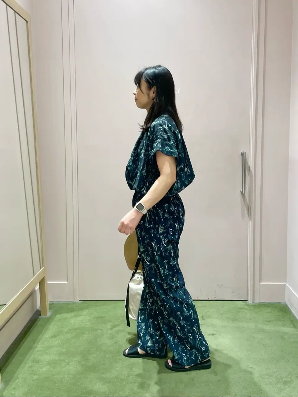 ANY 山本 コーディネート画像