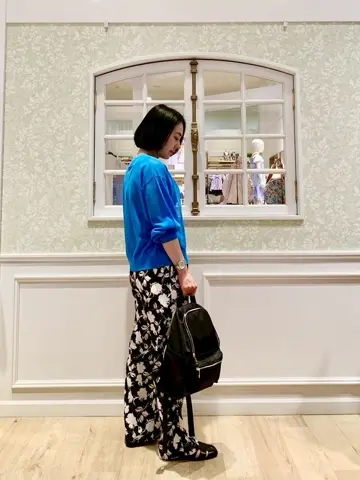 ANY MIKA コーディネート画像