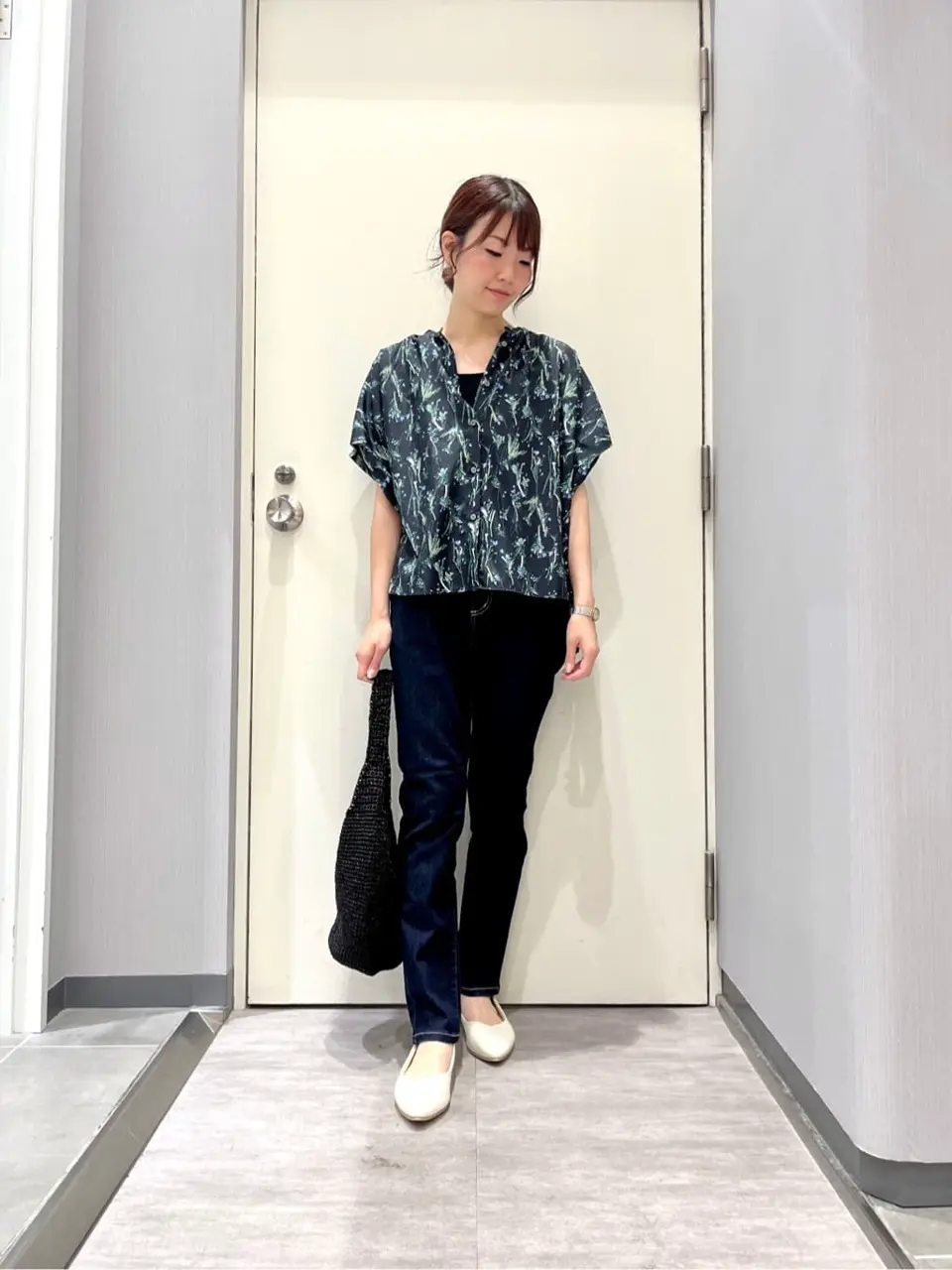 ANY 金井 コーディネート画像