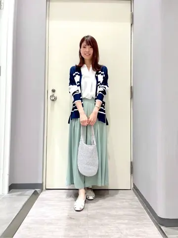 ANY 金井 コーディネート画像