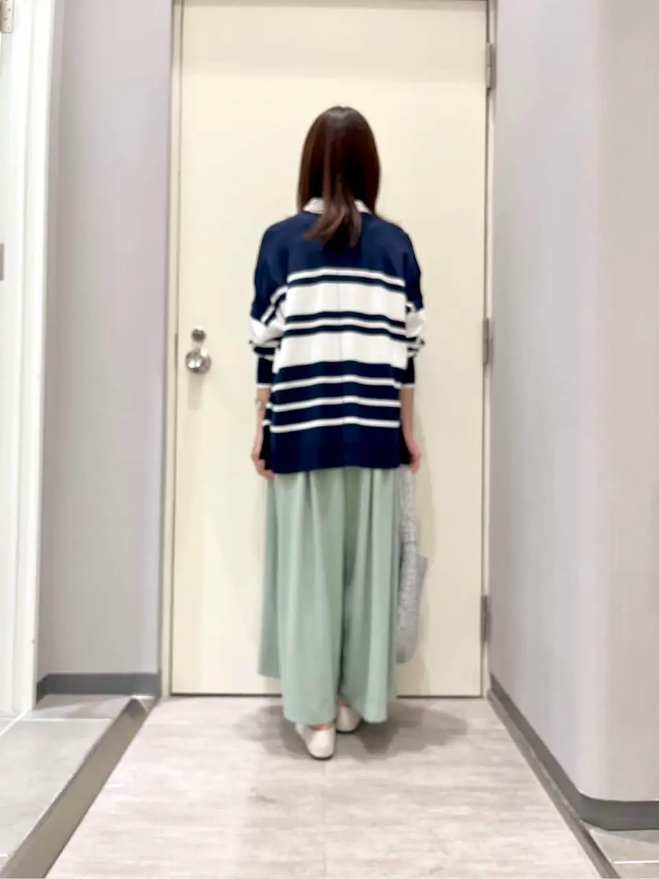 ANY 金井 コーディネート画像