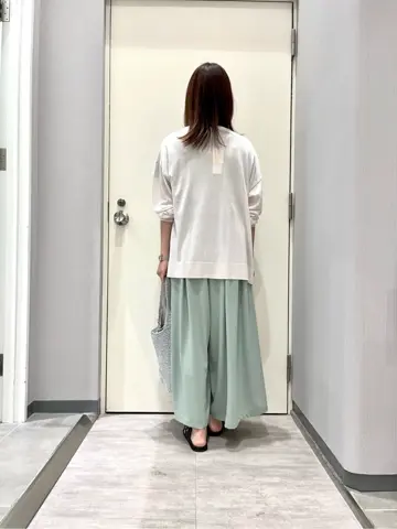 ANY 金井 コーディネート画像