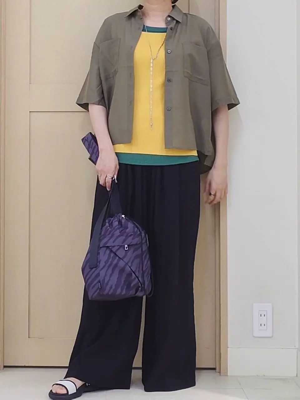 ANY 八坂 コーディネート画像