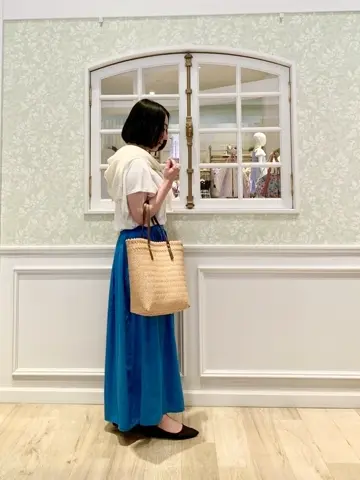 ANY MIKA コーディネート画像