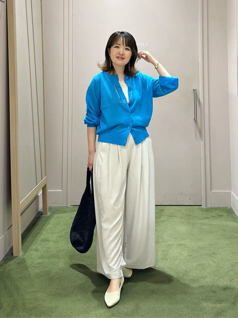 ANY フジコ コーディネート画像