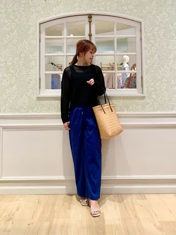 ANY MIHO コーディネート画像