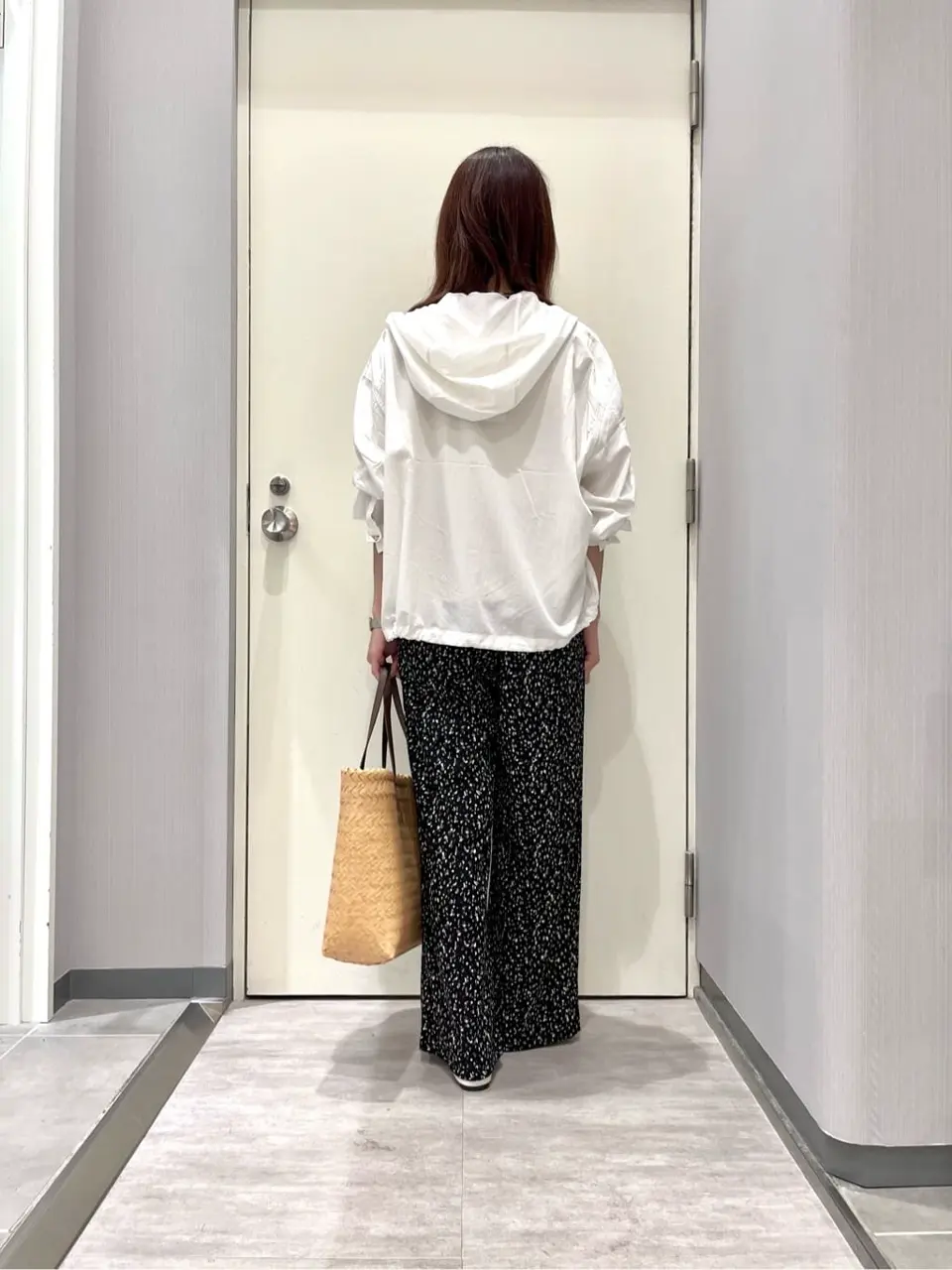 ANY 金井 コーディネート画像